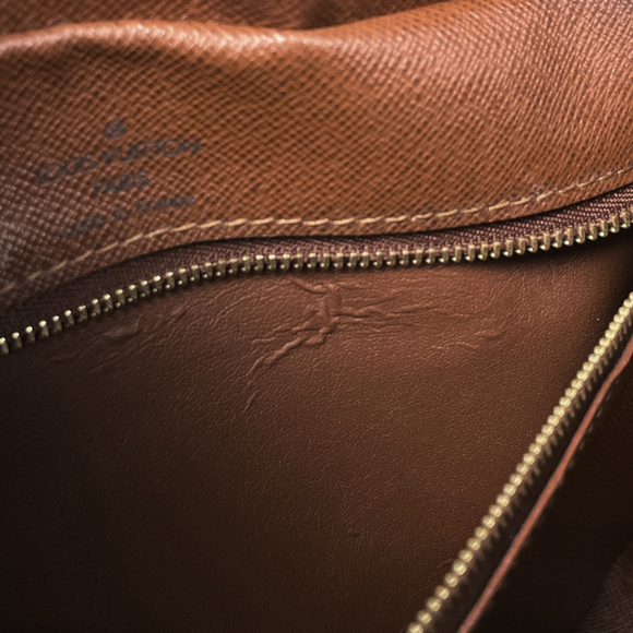 Louis Vuitton Nile Crossbody Shoulder Bag Monogram Brown M45244 Women's - Picture 6 of 7